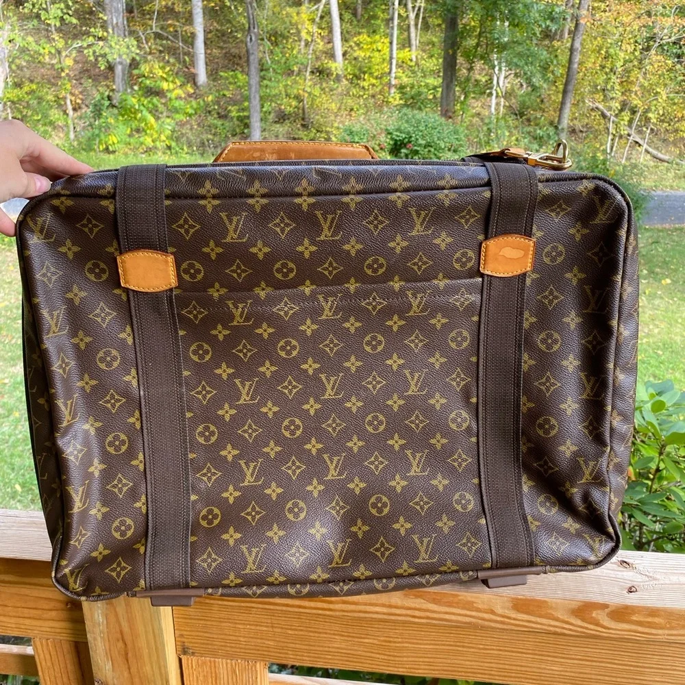 Authentic Louis Vuitton Satellite soft side suitcase classic monogram canvas - Picture 13 of 17